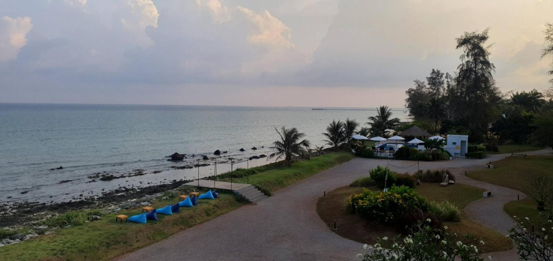 Pathiu The Beach Resort & Residence - Sha Plus מראה חיצוני תמונה